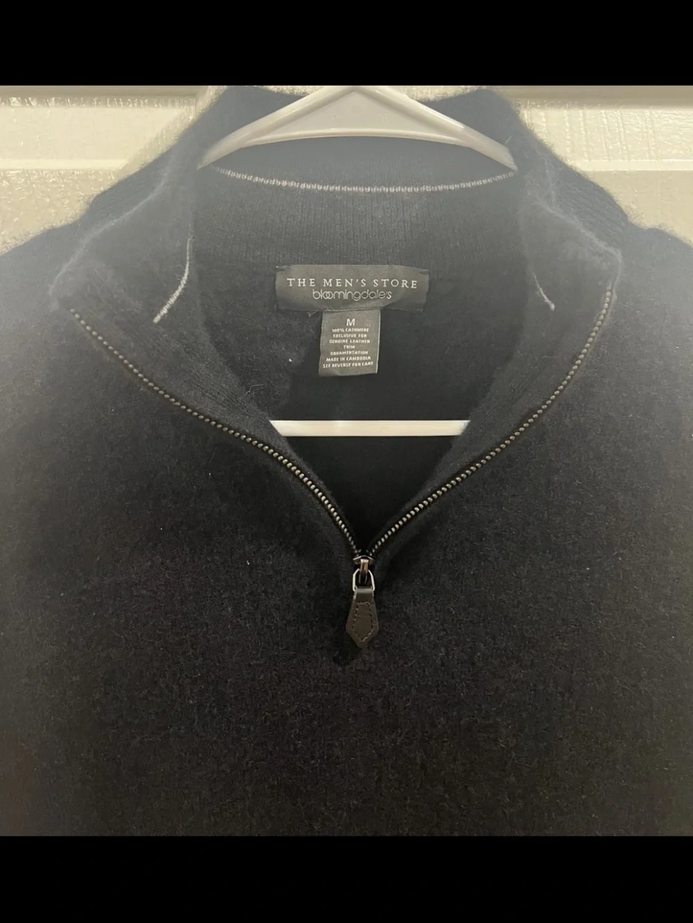 The Men’s Store Bloomingdale’s 100% Cashmere Quarter Zip Sweater Men’s Medium
